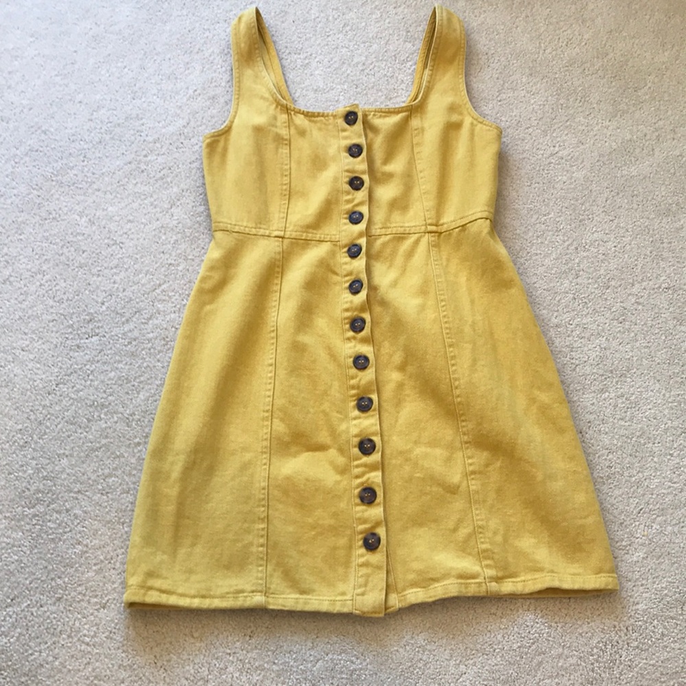 Mustard yellow dress!